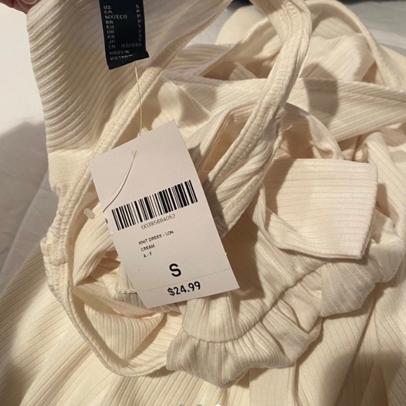 BRAND NEW FOREVER 21 DRESS - Picture 3 of 3